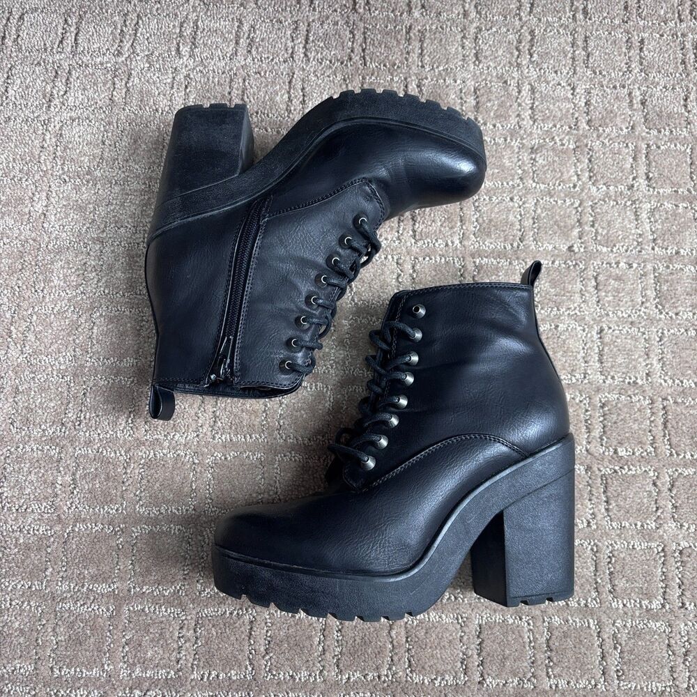 Madden Girl Platform Boots Women's 7.5 Black Lace Up Goth Grunge Punk Y2K Biker